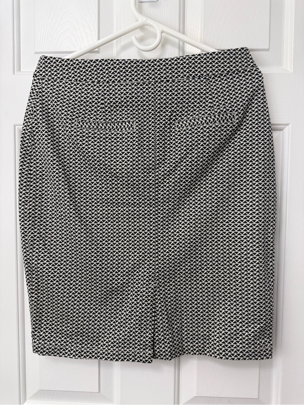 Vero Moda Black and White Geometric Pencil Skirt